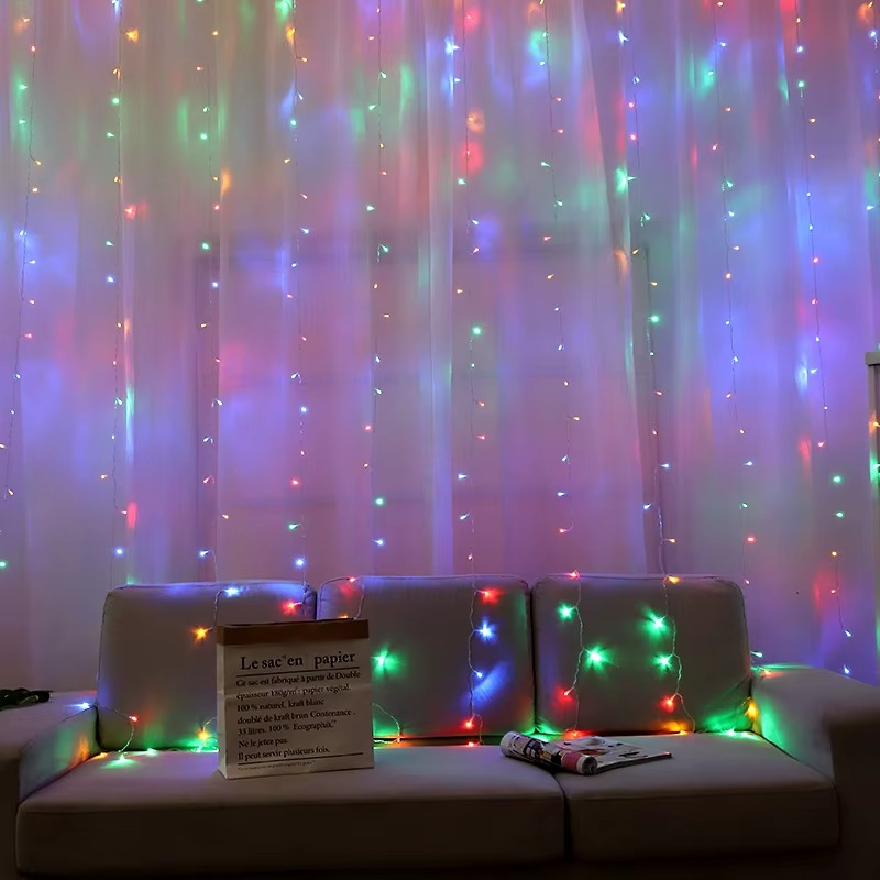 „Perdea de Lumină LED 3x3m – 300 LED-uri, 8 Moduri de Iluminare - diverse culori