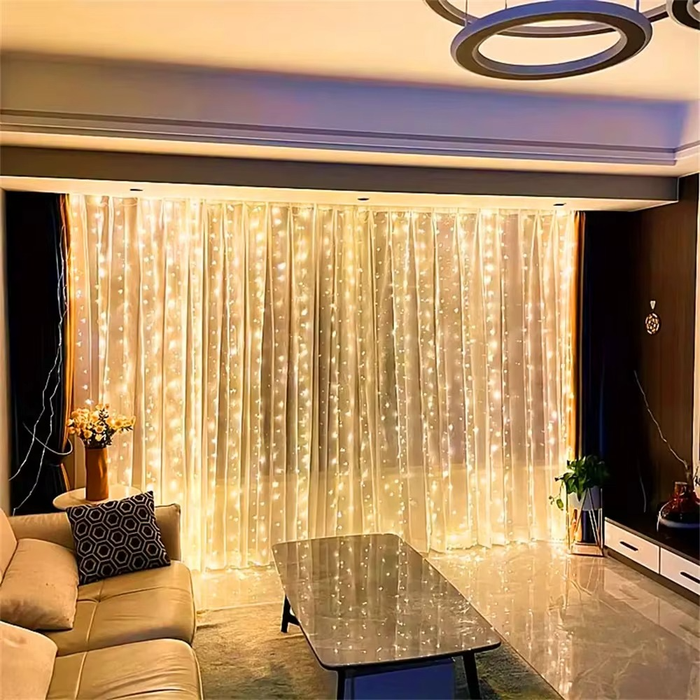 „Perdea de Lumină LED 3x3m – 300 LED-uri, 8 Moduri de Iluminare - diverse culori